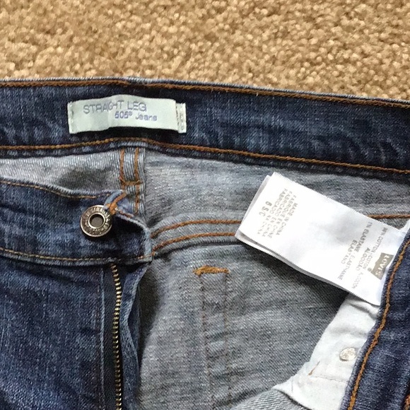 Levi’s Straight Leg - Picture 3 of 4